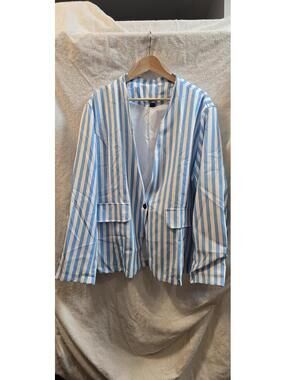 New Never Worn Blue and White Vertical Stripe Blazer 6XL